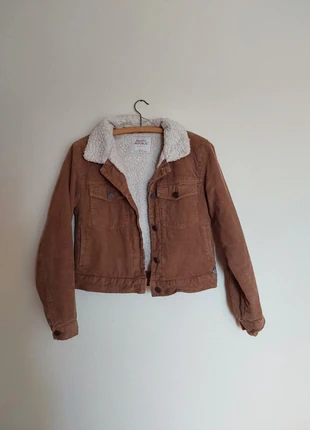 Veste hiver, marque: Pull & Bear, état: Bon état, taille: XS / 34 / 6, 3,00 €, 3,85 € Protection acheteurs incluse