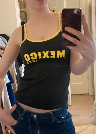 Mexico top, merk: y2k, staat: Heel goed, maat: XS / 34 / 6, € 8,00, € 9,10 inclusief Kopersbescherming