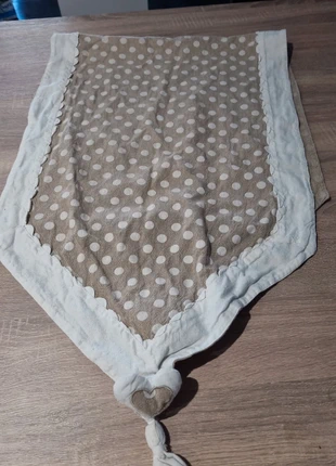 Chemin de table, merk: Maisons du Monde, staat: Heel goed, € 3,00, € 3,85 inclusief Kopersbescherming