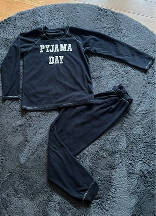 Pyjama Day Schwarz Kuschlig, merk: Sonstiges, staat: Heel goed, maat: XS / 34 / 6, € 5,00, € 5,95 inclusief Kopersbescherming