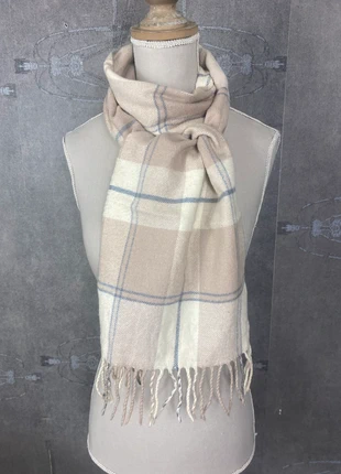 Écharpe chaude à carreaux, état: Très bon état, 3,00 €, 3,85 € Protection acheteurs incluse