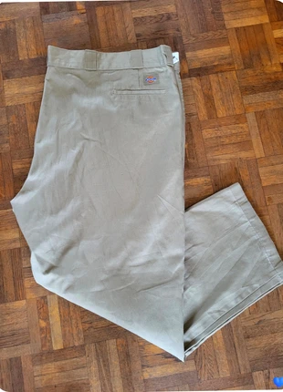 Superbe Pantalon Dickies très grande taille W56 Ref 19IT067, marke: Dickies, zustand: Sehr gut, größe: 70 | W54, 15,90 €, 17,40 € inklusive Vinted-Käuferschutz