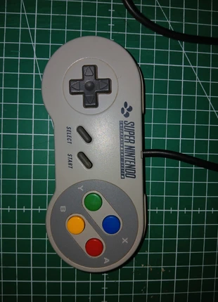 Manette super Nintendo, brand: Nintendo, condition: Good, €18.00, €19.60 includes Buyer Protection