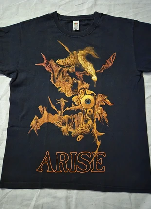 Tee shirt Sepultura Tour 2016, marke: Fruit of the Loom, zustand: Sehr gut, größe: M, 35,00 €, 37,45 € inklusive Vinted-Käuferschutz