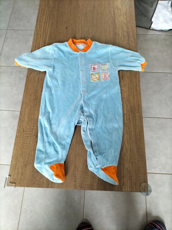 Lot de 7 pyjamas 12 mois - photo numéro 6
