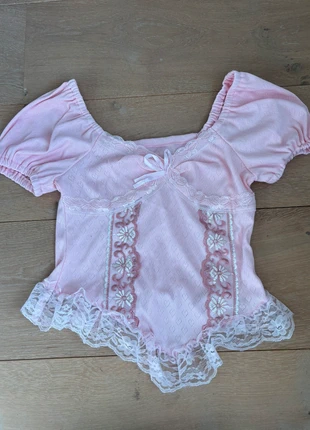 Aesthetic pink top, marque: COQUETTE, état: Très bon état, taille: S / 36 / 8, 15,00 €, 16,45 € Protection acheteurs incluse
