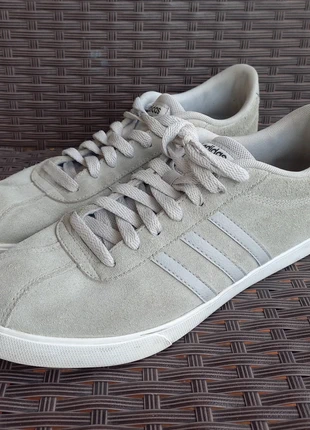 Sneakers Adidas VL Coturt Bold grigio chiaro Numero 42, marke: adidas, zustand: Gut, größe: 42, 15,00 €, 16,45 € inklusive Vinted-Käuferschutz