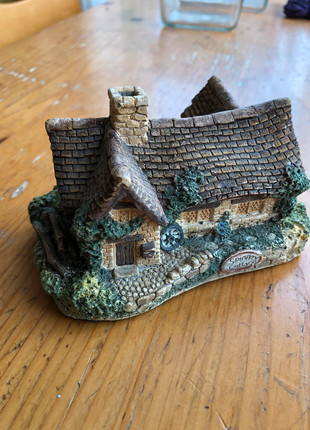 Collectible memory lane cottage, brand: Memory Lane, condition: Good, £2.50, £3.33 includes Buyer Protection