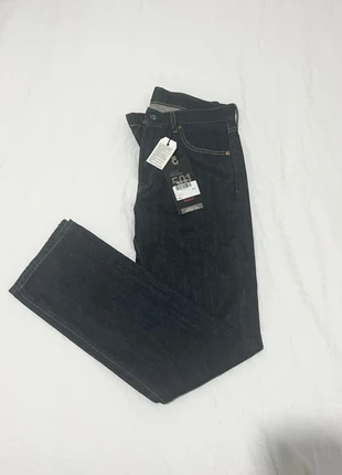 Jean Levis Jean Levis 501 Levi’s 501 29x32, marca: Levi's, estado: Nuevo con etiquetas, tamaño: W29 | ES 38, 68,99 €, 73,14 € Protección al comprador incluida