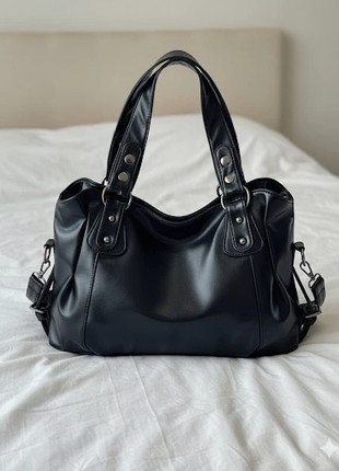 Sac à main noir, marque: Tendance, état: Très bon état, 30,00 €, 32,20 € Protection acheteurs (Pro) incluse