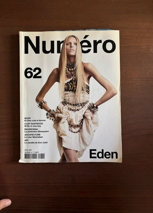 Rare exemplaire du magazine Numéro de avril 2005 culture et mode des années 2000, marque: Numero, état: Bon état, 10,00 €, 11,20 € Protection acheteurs incluse