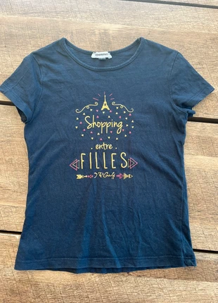 Tee shirt, marke: 3 Pommes, zustand: Sehr gut, größe: 6 Jahre / 116, 2,00 €, 2,80 € inklusive Vinted-Käuferschutz