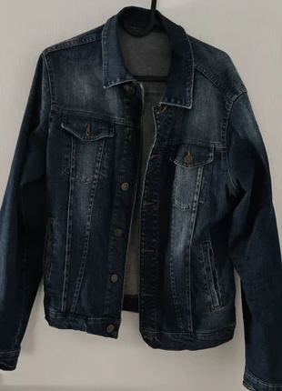 Zara Jeansjacke, marque: Zara, état: Très bon état, taille: M, 15,00 €, 16,45 € Protection acheteurs incluse