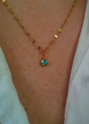 💎 Collier acier inoxydable doré – petite médaille ronde cristal bleu turquoise océan, condition: Very good, €8.00, €9.10 includes Buyer Protection Pro