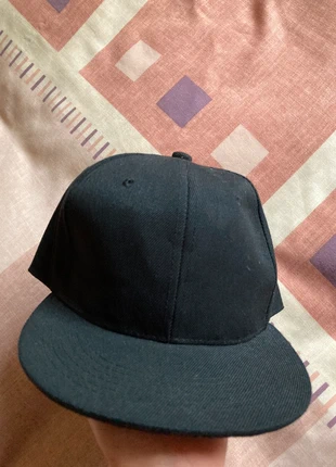 Gorra plana*, marca: Local, estado: Muito bom, tamanho: Tamanho único, €4.00, €4.90 inclui Proteção do Comprador