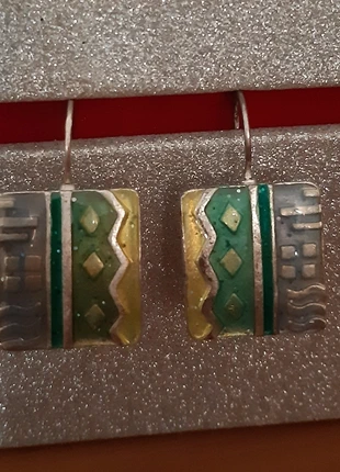 Boucles d'oreilles métal colorées, marque: autre, état: Très bon état, 2,00 €, 2,80 € Protection acheteurs incluse