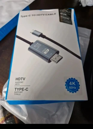 Cable HDTV type C, marca: Cable, estado: Nuevo sin etiquetas, 2,00 €, 2,80 € Protección al comprador incluida