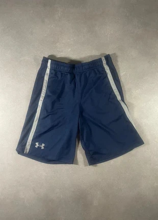 Short de sport Under Armour bleu marine - Taille M, marke: Under Armour, zustand: Sehr gut, größe: M, 7,99 €, 9,09 € inklusive Vinted-Käuferschutz