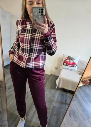 Velours trainingspakset, état: Neuf avec étiquette, taille: Autre, 40,00 €, 42,70 € Protection acheteurs incluse