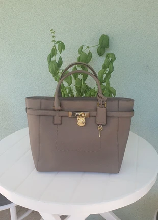 Sac Michael Kors - Parfait état, marque: Michael Kors, état: Très bon état, 65,00 €, 68,95 € Protection acheteurs (Pro) incluse