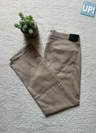 Pantalon jean Levi’s Denizen 231 Athletic vintage 00’s - Beige - Coupe droite - 36x32 (FR46), marque: Levi's, état: Très bon état, taille: W36 | FR 46, 29,90 €, 32,10 € Protection acheteurs (Pro) incluse