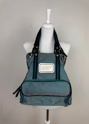 Sac Backpack George Gina & Lucy - Comme neuf, marque: George Gina & Lucy, état: Très bon état, 34,99 €, 37,44 € Protection acheteurs incluse