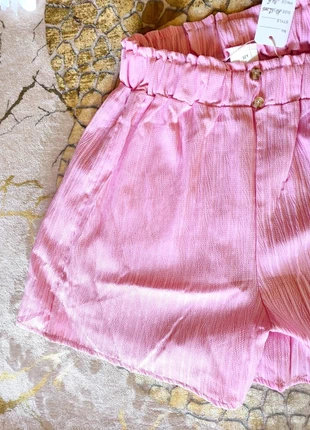 Short rose fluide et léger fille taille 10-12ans 🩷 Neuf 🪭🪭, marca: Collection Privée, estado: Novo com etiquetas, tamanho: 11 anos / 146 cm, €11.00, €12.25 inclui Proteção do Comprador Pro