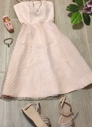 Vestido coquette S, merk: Vestido Coquette S, staat: Nieuw met prijskaartje, maat: S / 36 / 8, € 10,00, € 11,20 inclusief Kopersbescherming