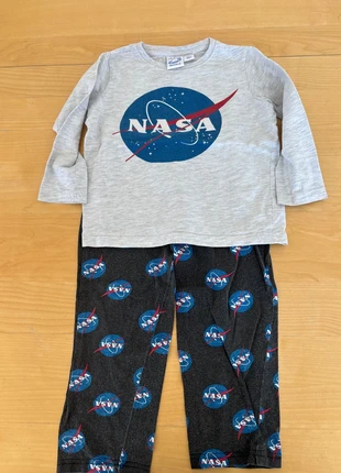 Pyjamas léger manches longues 3 ans, marque: out of this world, état: Bon état, taille: 3 ans / 98 cm, 2,00 €, 2,80 € Protection acheteurs incluse