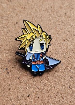 Cloud Strife Animated pin, état: Neuf sans étiquette, 6,29 €, 7,30 € Protection acheteurs incluse