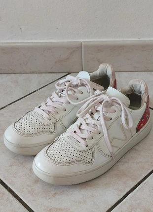 Veja x Claudie Pierlot, marque: Veja, état: Bon état, taille: 38, 39,99 €, 42,69 € Protection acheteurs incluse