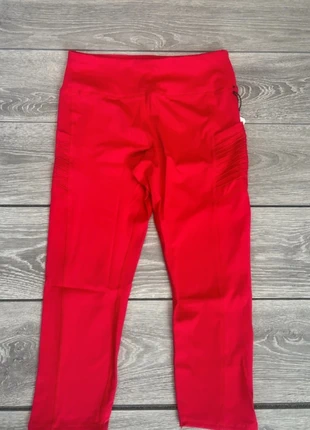 Kendal&Kylie 3/4 leggings bold red L, brand: Kendall + Kylie, condition: New with tags, size: L / UK 16-18, £7.99, £9.09 includes Buyer Protection