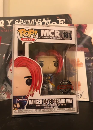 MCR - Danger Days Gerard Way, merk: My Chemical Romance, staat: Nieuw zonder prijskaartje, maat: Universeel, € 80,00, € 84,70 inclusief Kopersbescherming