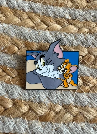 Pins Tom et Jerry 🐱🐭, marca: Tom and Jerry, estado: Muito bom, €4.00, €4.90 inclui Proteção do Comprador Pro