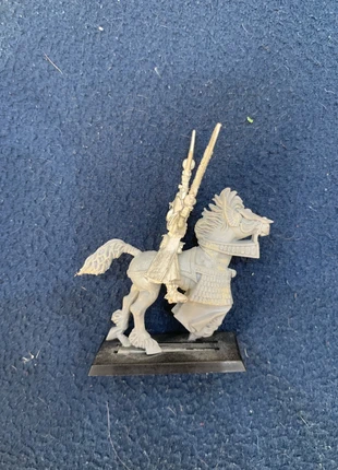 High Elf Mage on Steed WHFB 6th ed., marke: Games Workshop, zustand: Gut, 10,00 €, 11,20 € inklusive Vinted-Käuferschutz