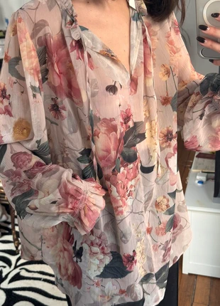 Sheer Floral Romantic Blouse with Balloon Sleeves, brand: Vintage Dressing, condition: Very good, size: M / 38 / 10, €13.00, €14.35 includes Buyer Protection