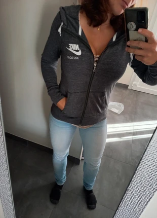Veste Nike taille S, marca: Nike, estado: Muy bueno, tamaño: S / 36 / 8, 17,00 €, 18,55 € Protección al comprador incluida