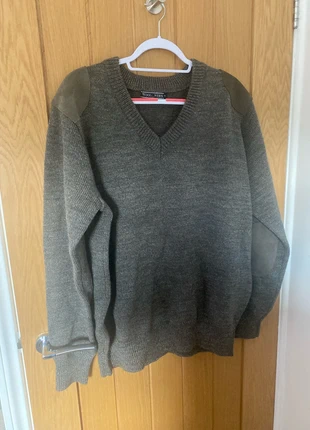 Green/ grey man’s jumper, brand: WoolOvers, condition: New without tags, size: XL, £16.00, £17.50 includes Buyer Protection