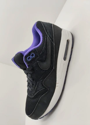 Sneakers Nike air Max 1 black hyper grape taille 38,5, marque: Nike, état: Bon état, taille: 38.5, 35,00 €, 37,45 € Protection acheteurs (Pro) incluse
