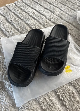 Happyflops, merk: happy Flops, staat: Nieuw zonder prijskaartje, maat: 46, € 20,00, € 21,70 inclusief Kopersbescherming