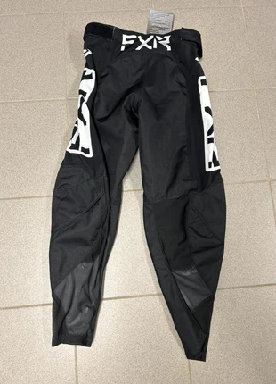FXR revo broek nieuw, merk: Fxr, staat: Nieuw met prijskaartje, maat: M, € 45,00, € 47,95 inclusief Kopersbescherming