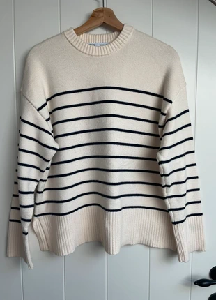 Zara off-white striped viscose sweater S, merk: Zara, staat: Heel goed, maat: S / 36 / 8, € 12,00, € 13,30 inclusief Kopersbescherming
