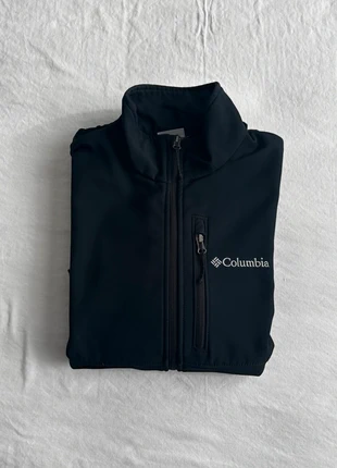 Soft shell Columbia, marque: Columbia, état: Bon état, taille: S, 40,00 €, 42,70 € Protection acheteurs incluse