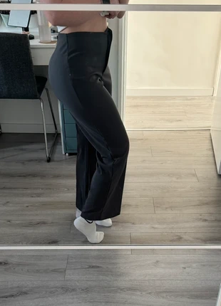 Shein grijze pantalon S, marque: Shein, état: Bon état, taille: S / 36 / 8, 1,50 €, 2,28 € Protection acheteurs incluse