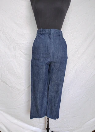 Pantacourt en jean bleu foncé droit 🌷 Parisienne et alors, taille 36, marque: Parisienne et Alors, état: Très bon état, taille: S / 36 / 8, 15,00 €, 16,45 € Protection acheteurs (Pro) incluse