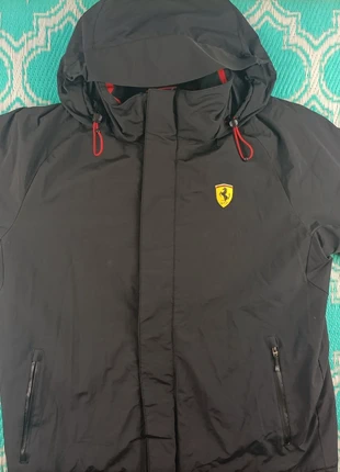 Blouson Ferrari homme - Scuderia Ferrari, brand: Ferrari, condition: Very good, size: M, €59.90, €63.60 includes Buyer Protection Pro
