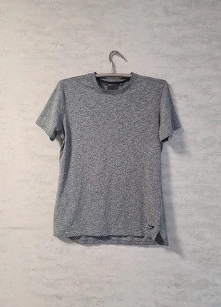 Gymshark T-Shirt XL – Grau – fürs Gym oder Alltag, marque: Gymshark, état: Très bon état, taille: XL, 10,00 €, 11,20 € Protection acheteurs incluse