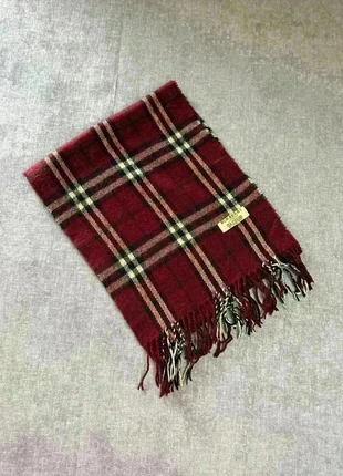 Écharpe Burberry bordeaux, marque: Burberry, état: Très bon état, 45,00 €, 47,95 € Protection acheteurs (Pro) incluse