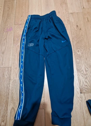 Trousers, brand: Nike, condition: Very good, size: 15 years / 170 cm, £15.00, £16.50 includes Buyer Protection