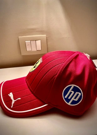 Cap Ferrari 2025, brand: Ferrari, condizioni: Nuovo con cartellino, taglia: Taglia unica, €33.00, €35.35 include la Protezione acquisti